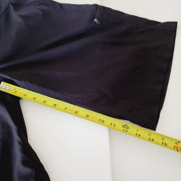 LULULEMON Black Bermuda Shorts - Picture 11 of 11